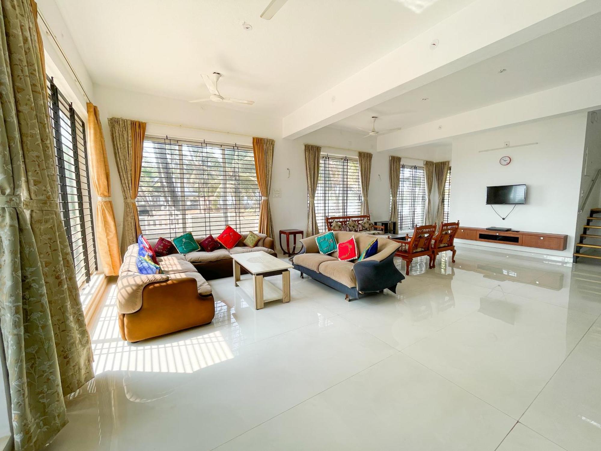 Gintara Beach Homestay By Evaddo Kalyanpur Exterior photo