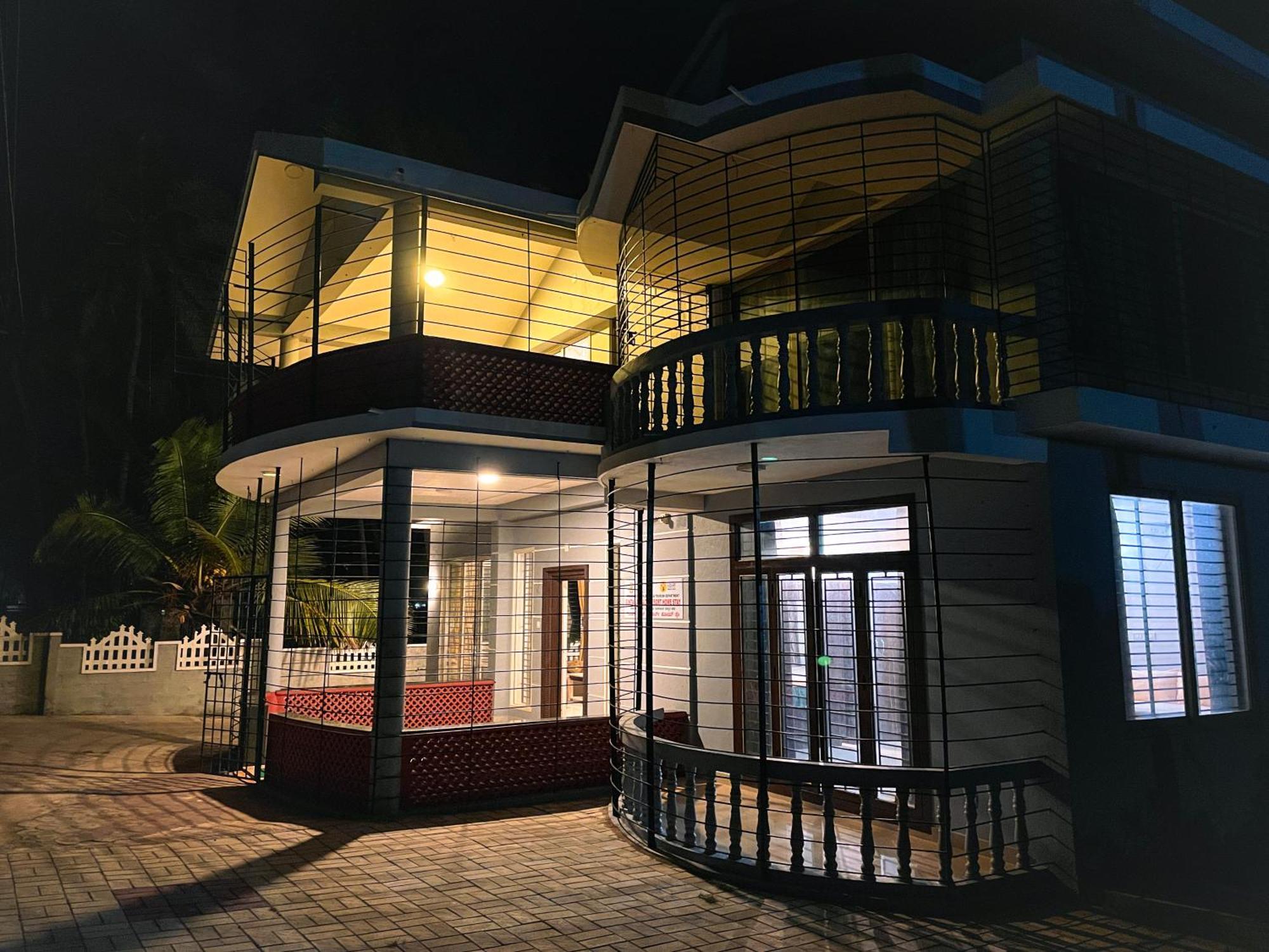 Gintara Beach Homestay By Evaddo Kalyanpur Exterior photo